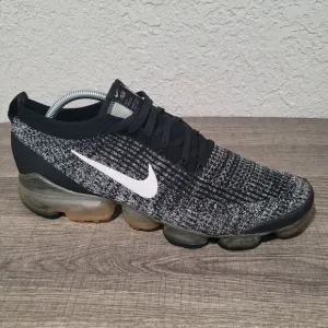 Nike Air Vapormax Flyknit 3 Men's Size 11.5 Running Shoes Black White Oreo