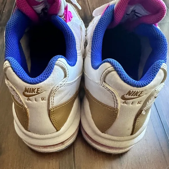 NIKE AIRMAX SHOES