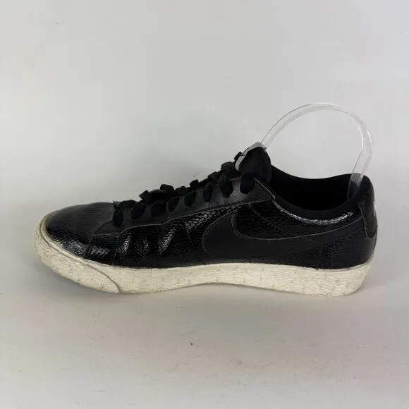 Nike Blazer Low Sneakers Womens 9.5 Black Leather Lace Up Low Top Athletic Shoes