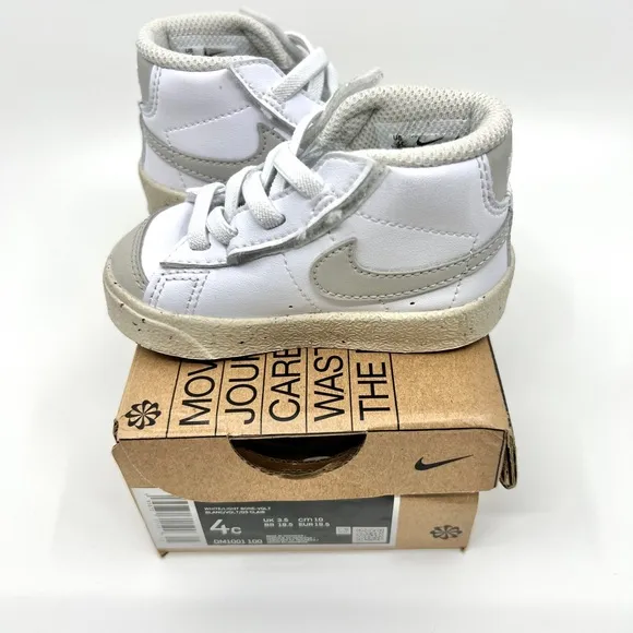 Nike Blazer Mid ‘77 Baby Infant Newborn shoes in White, Volt , Light Bone, Beige