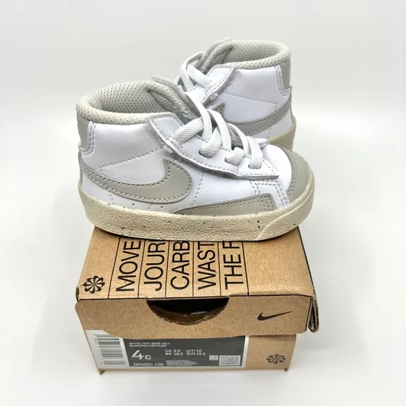 Nike Blazer Mid ‘77 Baby Infant Newborn shoes in White, Volt , Light Bone, Beige