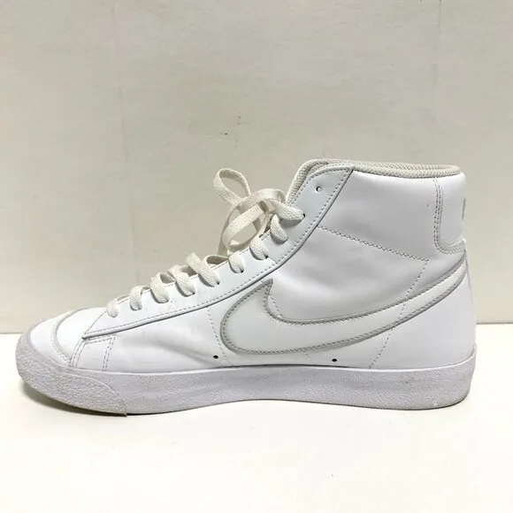 Nike Blazer Mid '77 Shoes