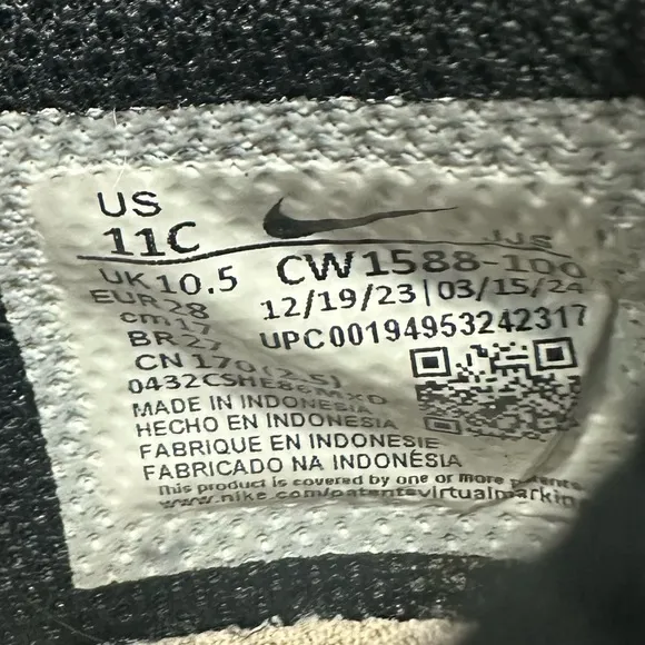 Nike Dunk Low Retro White &amp; Black Panda - Size 11C (CW1588-100)