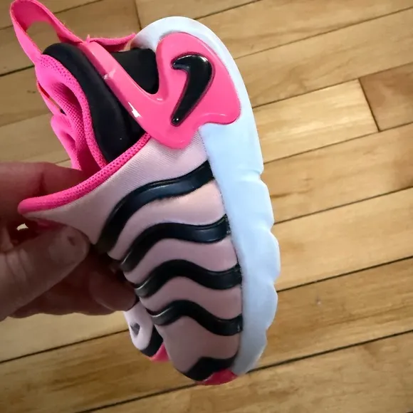 Nike Dynamo Go Baby/Toddler Easy On/Off Shoes