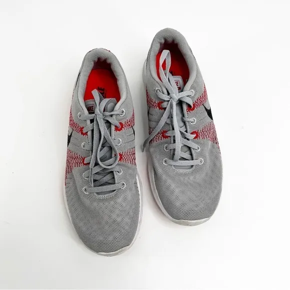 Nike Flex Fury Men's Shoes Wolf Grey/Black/Bright Crimson Size 7.5