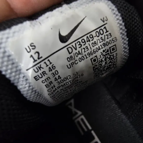 Nike Free Metcon 5 Mens Size 12 Athletic Shoes - Black/White