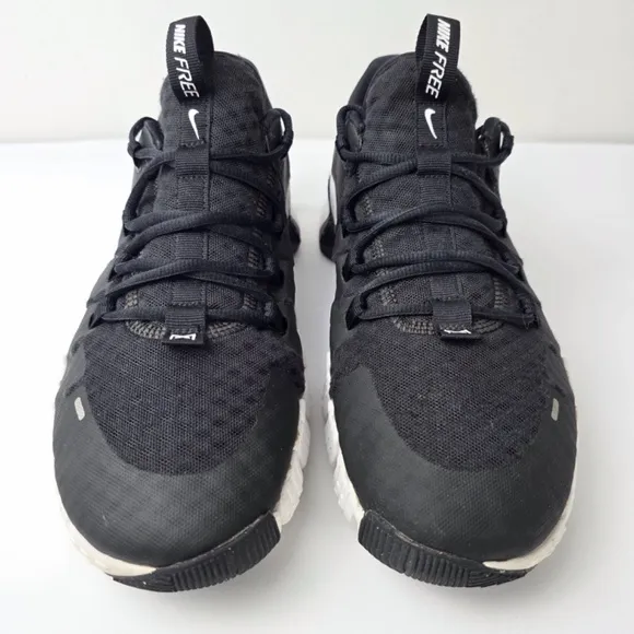 Nike Free Metcon 5 Mens Size 12 Athletic Shoes - Black/White