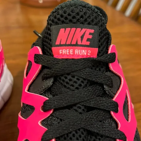 Nike Free Run  2 shoes sneakers 443816 019 new black Women’s Size 6.5
