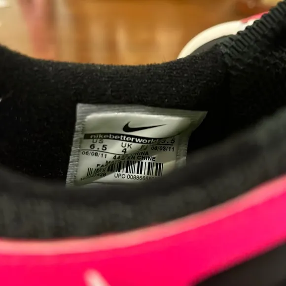 Nike Free Run  2 shoes sneakers 443816 019 new black Women’s Size 6.5