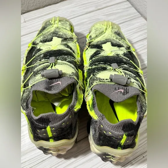 Nike ISPA Mindbody 'Barely Volt' men's shoes Sneakers DH7546-700 Green Size 7