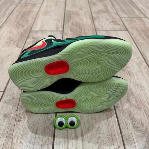 Nike Kevin Durant 17 Easy Money Sniper Black Green Red NEW Shoes Man’s Size