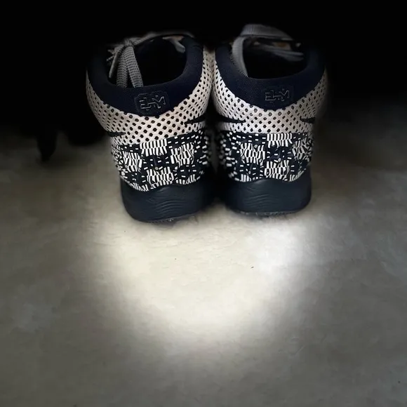 Nike Kyrie 1 BHM Black History