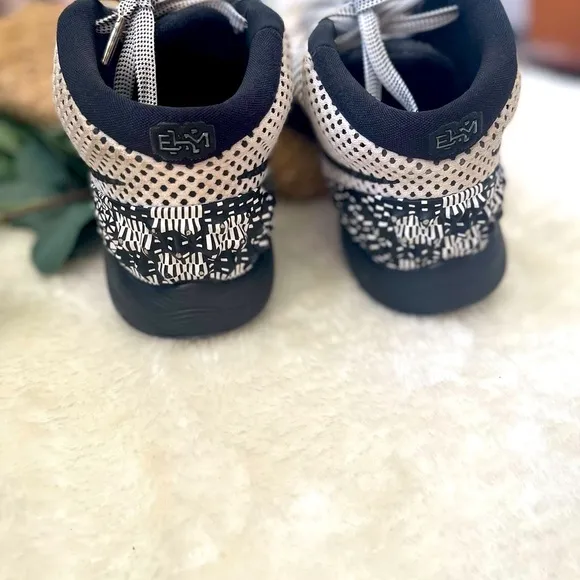 Nike Kyrie 1 BHM Black History