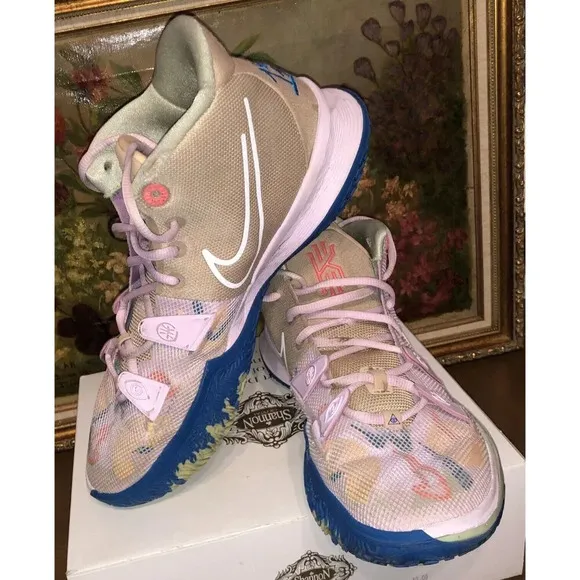 Nike Kyrie 7 1 World 1 People Men's Sz 11 Regal Pink CQ9326600 Athletic Shoes