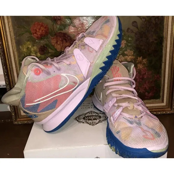 Nike Kyrie 7 1 World 1 People Men's Sz 11 Regal Pink CQ9326600 Athletic Shoes