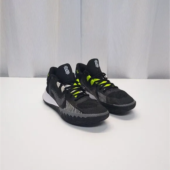 Nike Kyrie Flytrap V 5 Basketball Sneaker Trainer Men 9 Shoes Style CZ4100-002