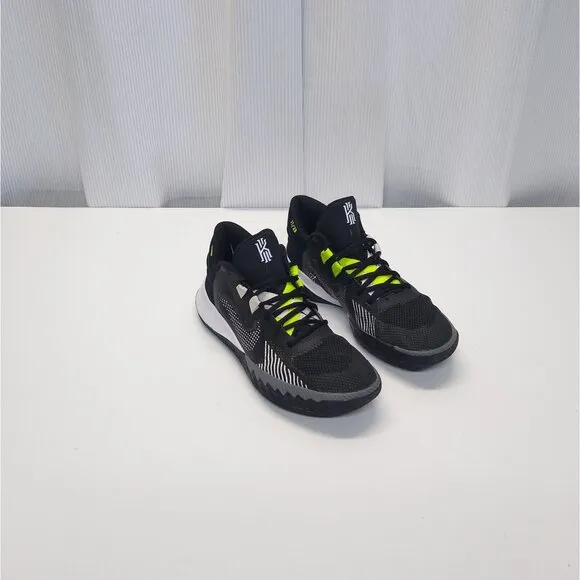 Nike Kyrie Flytrap V 5 Basketball Sneaker Trainer Men 9 Shoes Style CZ4100-002