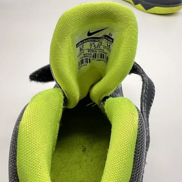 Nike LeBron‎ Soldier  8 TD Magnet Grey Volt Size 8c Shoes 653647-002 Used