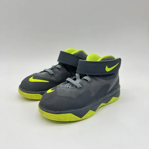 Nike LeBron‎ Soldier  8 TD Magnet Grey Volt Size 8c Shoes 653647-002 Used