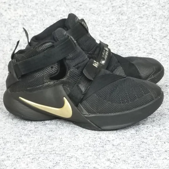 Nike Lebron Soldier Blackout Basketball Shoes!