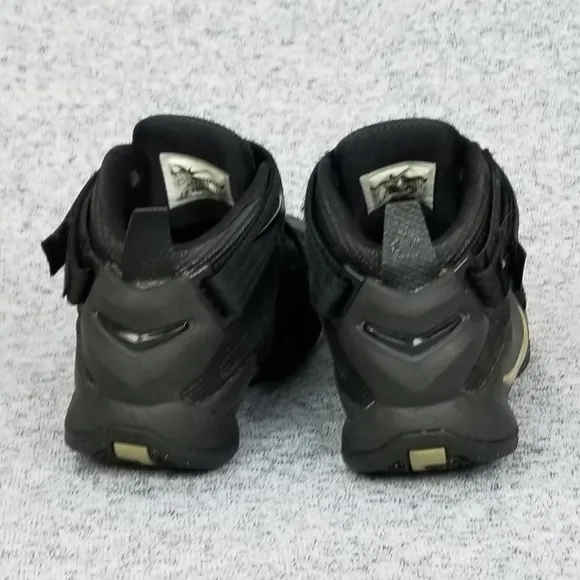 Nike Lebron Soldier Blackout Basketball Shoes!