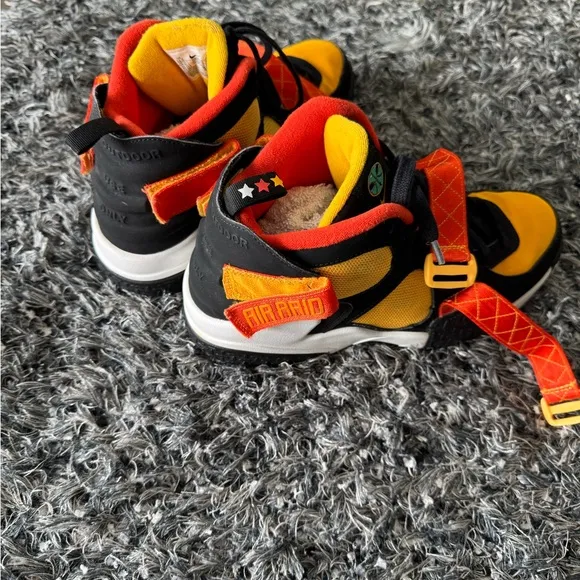 Nike mens Air Raid Black and Orange Shoes