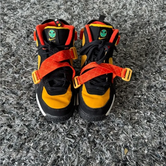 Nike mens Air Raid Black and Orange Shoes