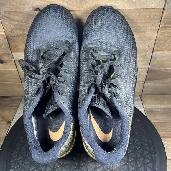 Nike Mens Size 7 Metcon 5 Cross Training Shoes AT3144-070 Black Metallic Gold