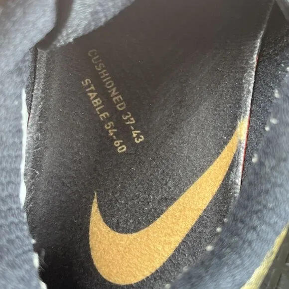 Nike Mens Size 7 Metcon 5 Cross Training Shoes AT3144-070 Black Metallic Gold