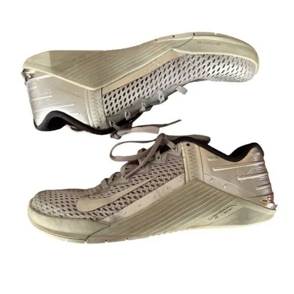 Nike Metcon 6 Premium Metallic Silver Training Shoes Sz 7