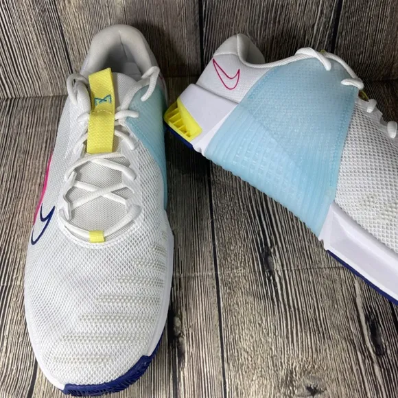 Nike Metcon 9 White/Fierce Pink/Deep Royal Blue Yellow mens 15 DZ2617-102