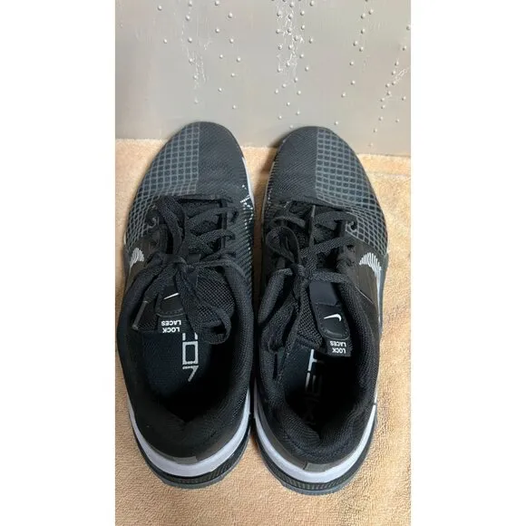 Nike Metcon Cross Training Shoes Womens size 9 Black