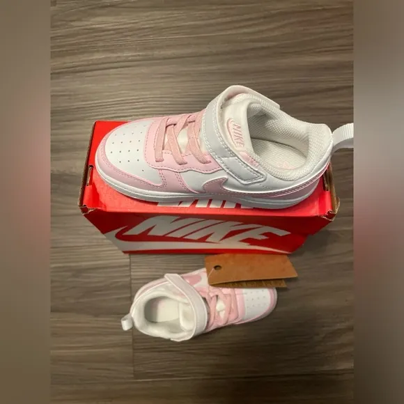 Nike pink and white girls court borough low recraft size 9C