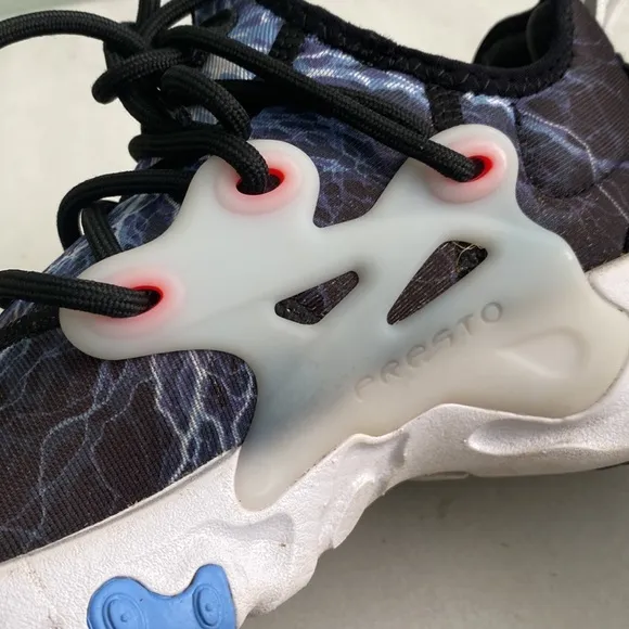 Nike React Presto shoes BQ4002-008