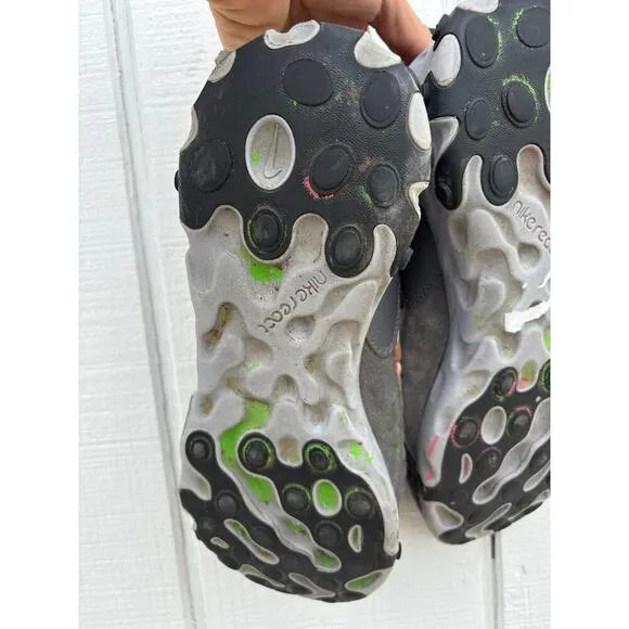 Nike React Sertu Men's Athletic Shoes, Gray / Multi-Colored, Sz 9