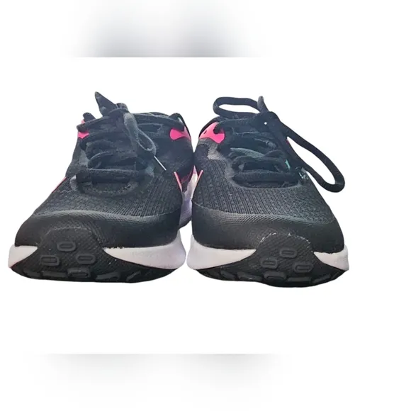 Nike Revolution 7 Big Kids' Running Black and Pink Shoes | Size 1Y