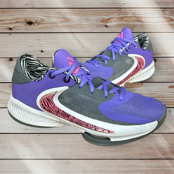 Nike Zoom Freak 4 Action Grape/Pinksicle Basketball Shoes DO9680-500 Size 6.5