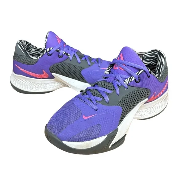 Nike Zoom Freak 4 Action Grape/Pinksicle Basketball Shoes DO9680-500 Size 6.5
