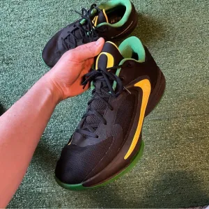 Nike Zoom Freak 4 Oregon Promo Sample Giannis Mens 11.5