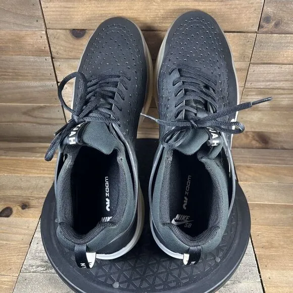 Nike Zoom Nyjah 3 SB Mens Size US 13 Black Lace Up Athletic Shoes Sneakers