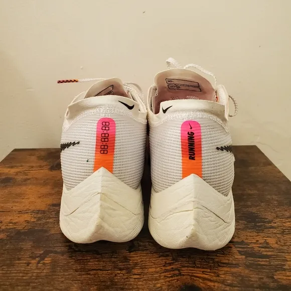 Nike ZoomX Vaporfly Next %2 Rawdacious Running Shoes Womens Size 8.5