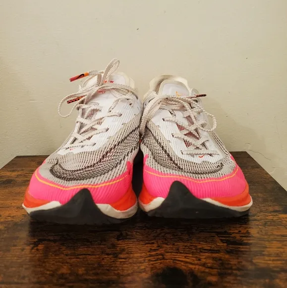 Nike ZoomX Vaporfly Next %2 Rawdacious Running Shoes Womens Size 8.5