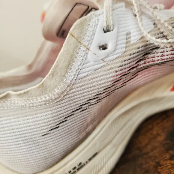 Nike ZoomX Vaporfly Next %2 Rawdacious Running Shoes Womens Size 8.5
