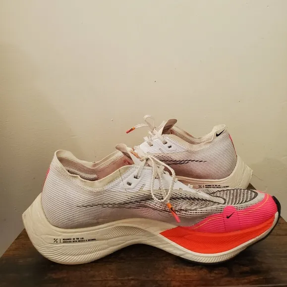 Nike ZoomX Vaporfly Next %2 Rawdacious Running Shoes Womens Size 8.5
