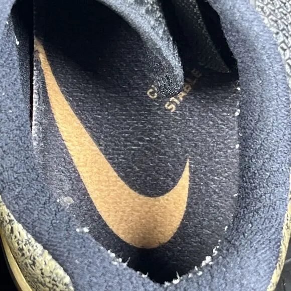 Nike Mens Size 7 Metcon 5 Cross Training Shoes AT3144-070 Black Metallic Gold