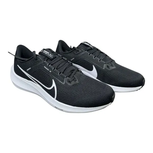 Nike Pegasus 40 Men's Size 15 Black White Running Shoes DV3853-001