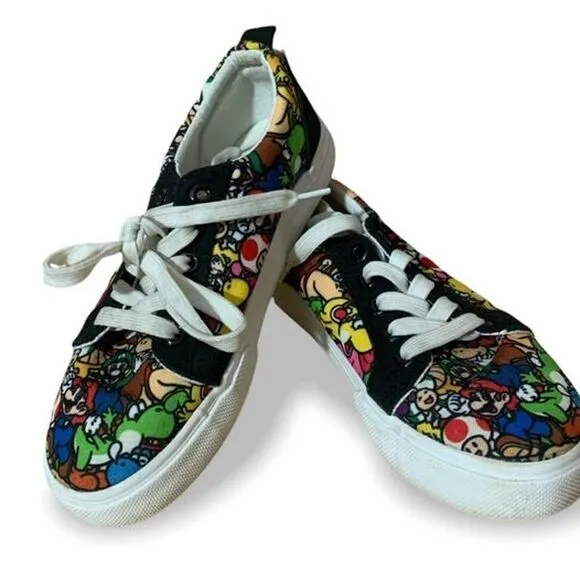Nintendo Super Mario 2020 Game Over Lace Up Boys Shoes Sz 2