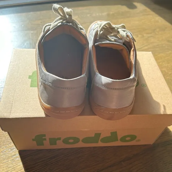 Non-Toxic Leather Shoes (unisex)