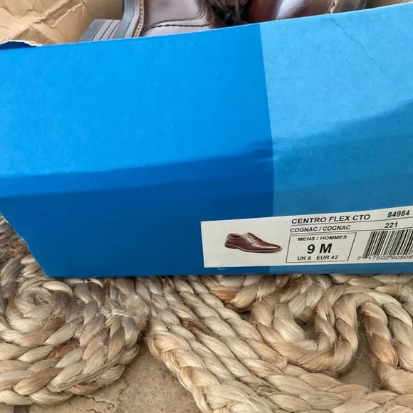 Nunn Bush men’s leather shoes, new in box, size 9 business oxford, gel cushion