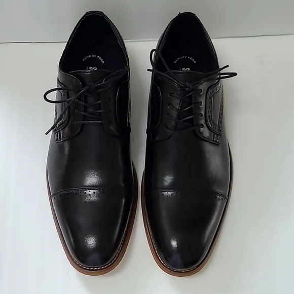 NWOB Stacy Adams cap toe shoes